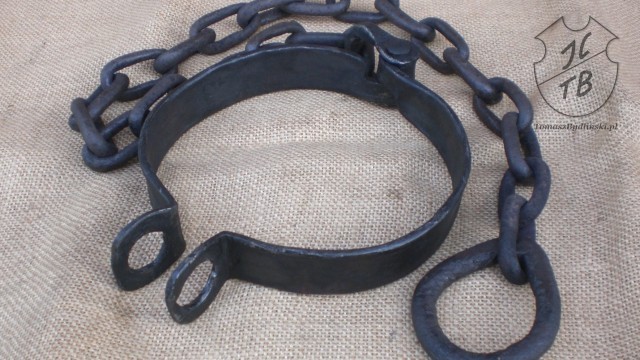 JL763 - obręcz na szyję z łańcuchem-gruba, chained neck collar – massive version